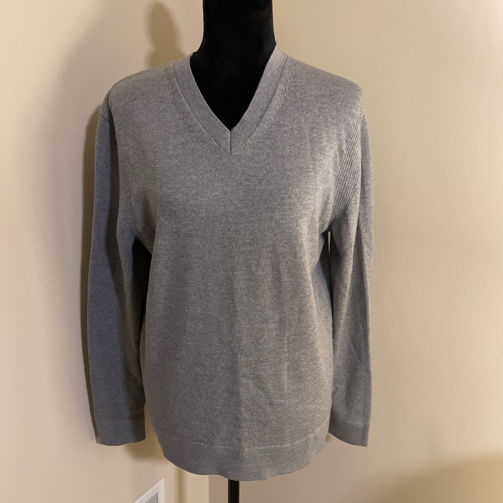 Theory 100% Merino Wool V-Neck Sweater